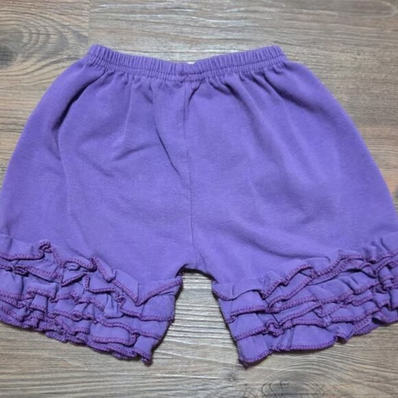 Ruffle shorts - Picture 3 of 3